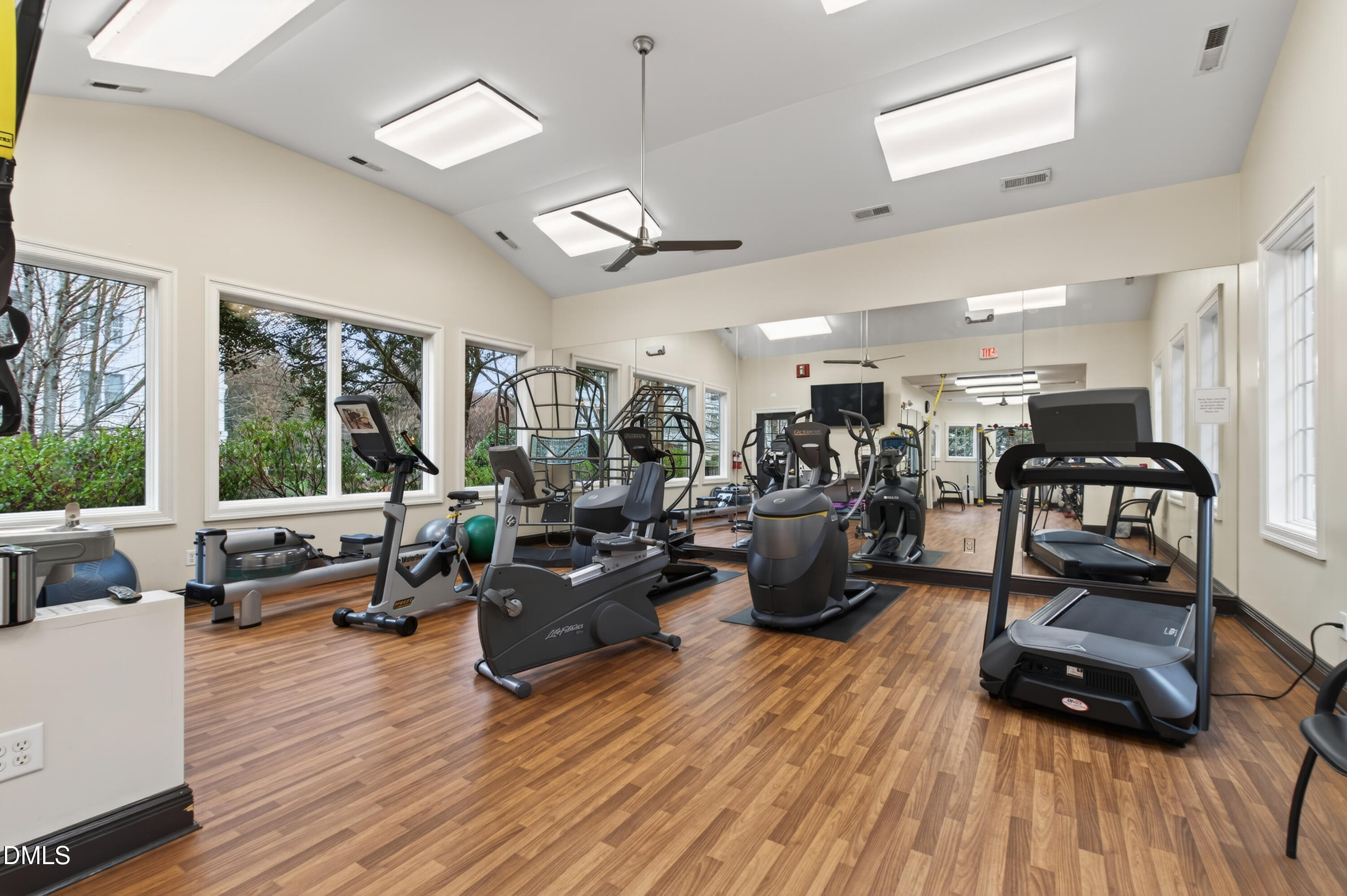 2813 Market Bridge Lane, Unit 205 Raleigh, NC 27608 - Photo 28 of 28 Market (36)