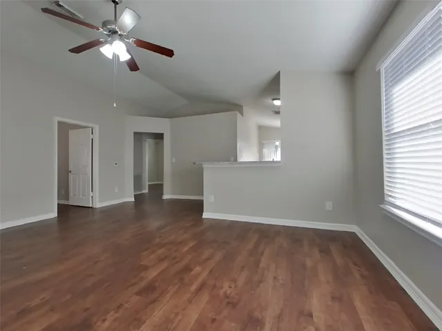 $1,559 | 3155 Boynton Drive, Houston, TX 77045