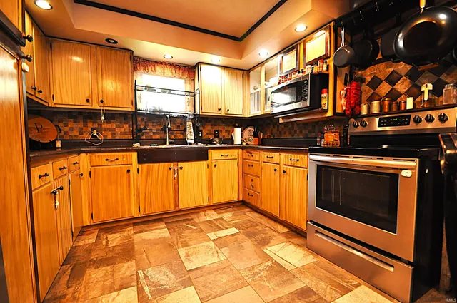 $449,900 | 3961 State Road 104, La Porte, IN 46350