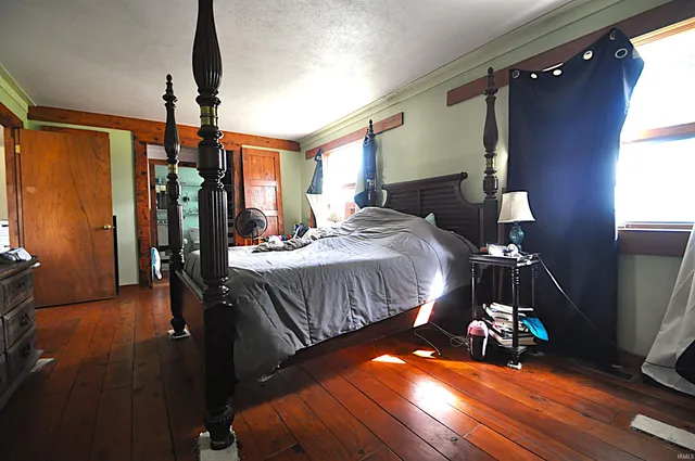 $449,900 | 3961 State Road 104, La Porte, IN 46350