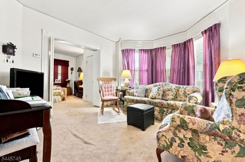 60 Martin Road Verona, NJ 07044 - Photo 8 of 36