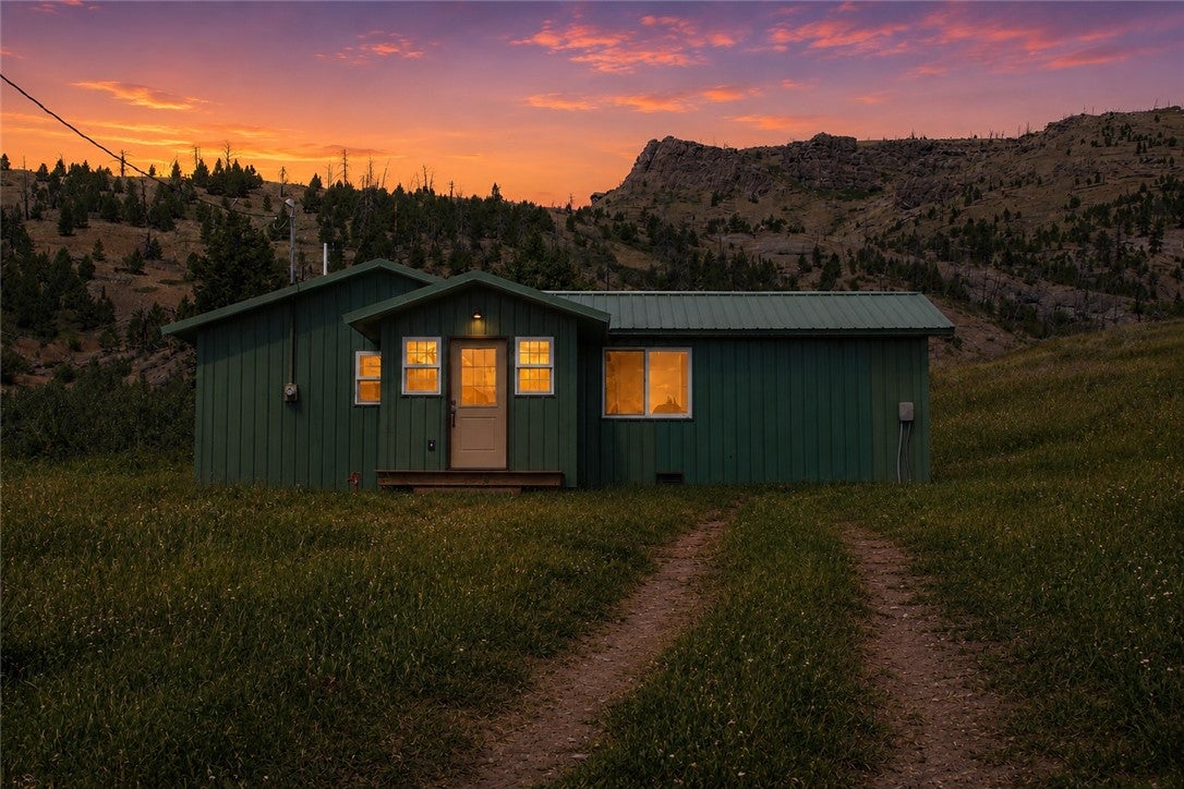 378 West Bridger Creek Road Reed Point, MT 59069 - Photo 10 of 45 Gallery Image 10