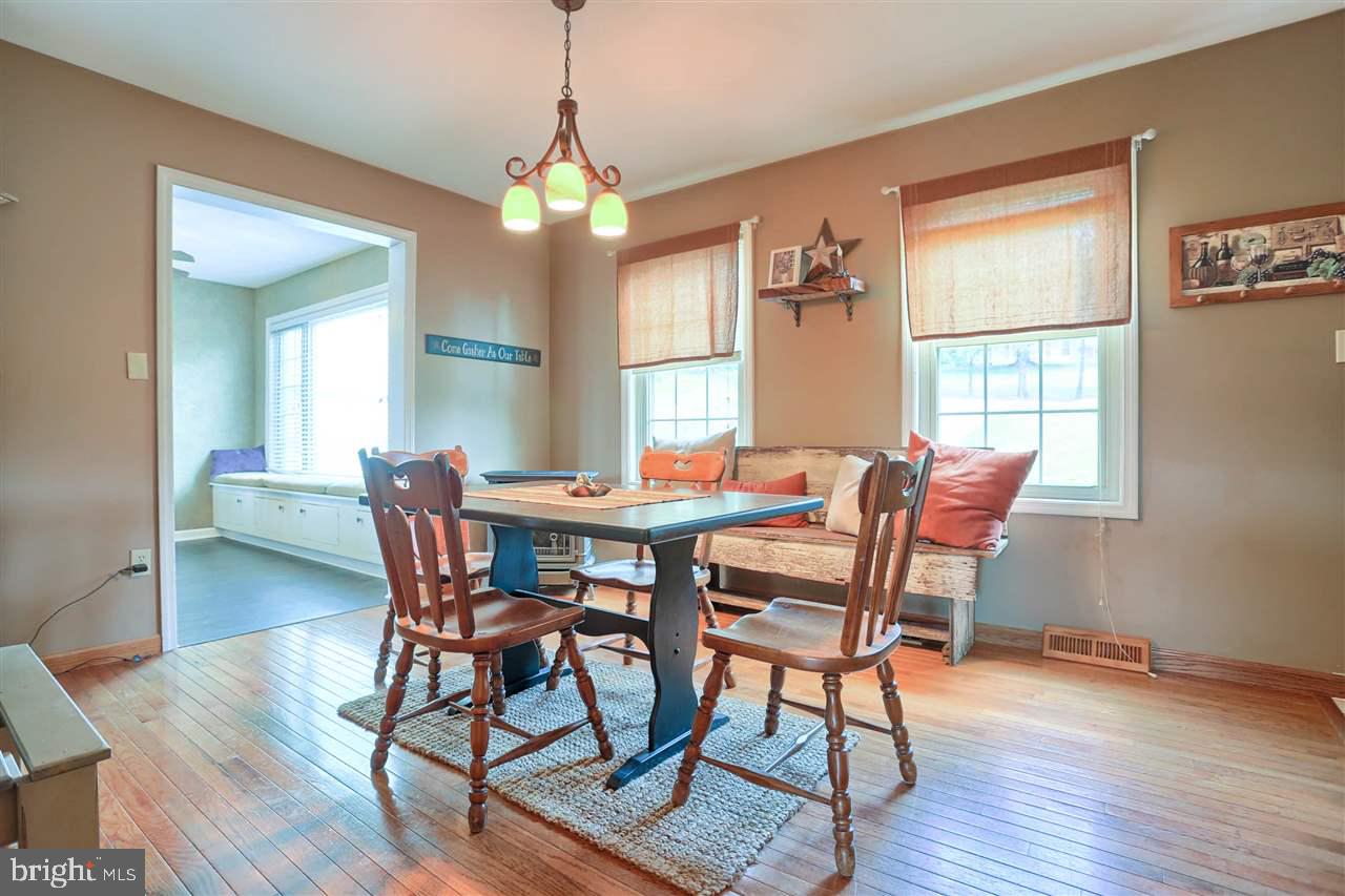 726 Millers Spring Road York, PA 17406 - Photo 5 of 36 Gallery Image 5