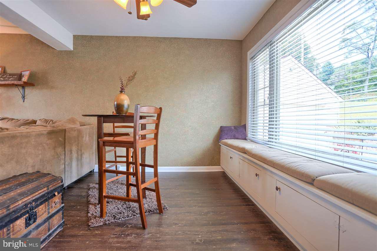 726 Millers Spring Road York, PA 17406 - Photo 6 of 36 Gallery Image 6
