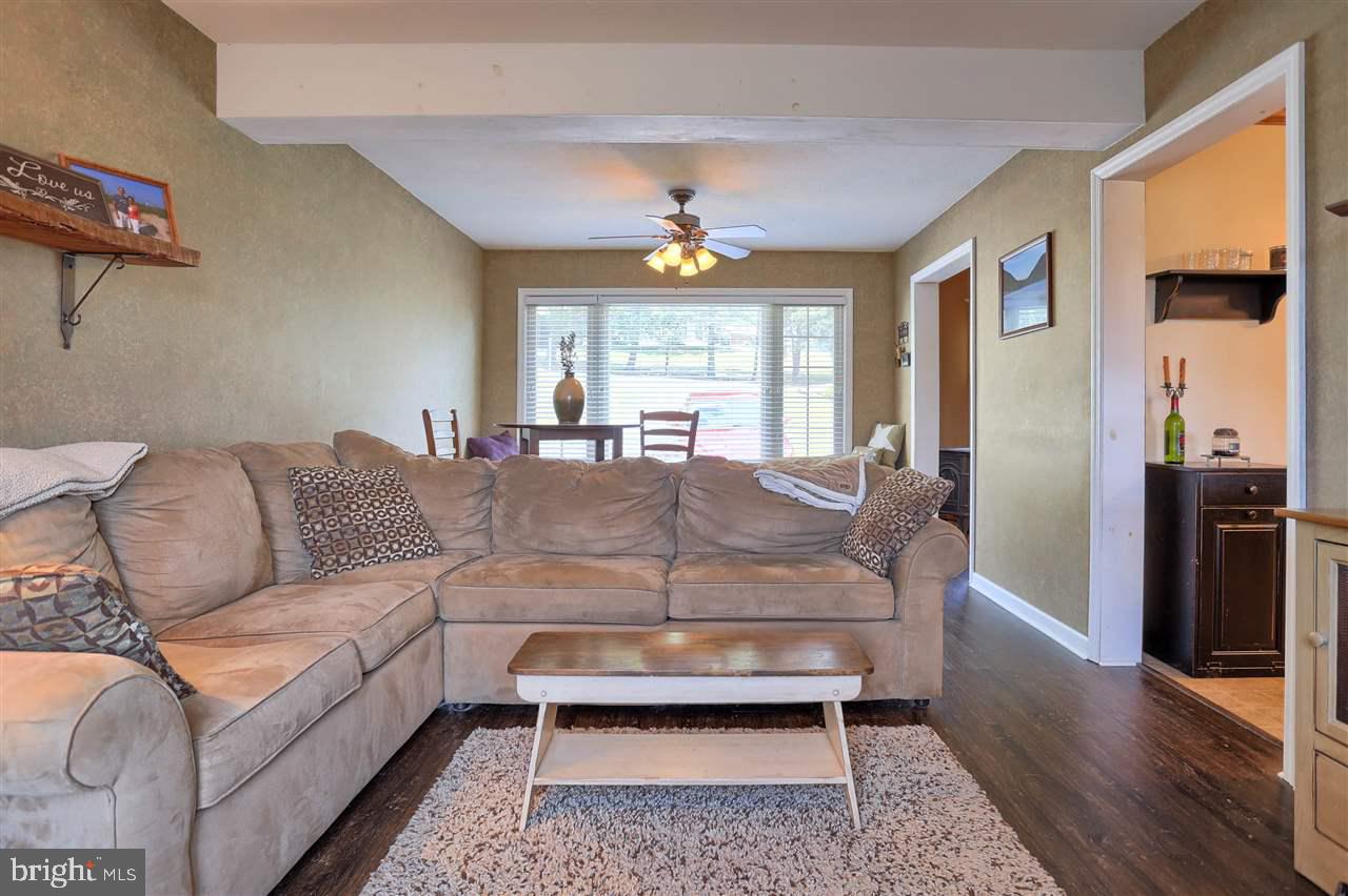 726 Millers Spring Road York, PA 17406 - Photo 9 of 36 Gallery Image 9