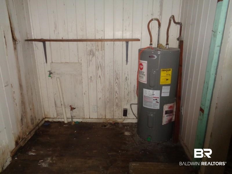 102 Hart Street Brewton, AL 36426 - Photo 5 of 19