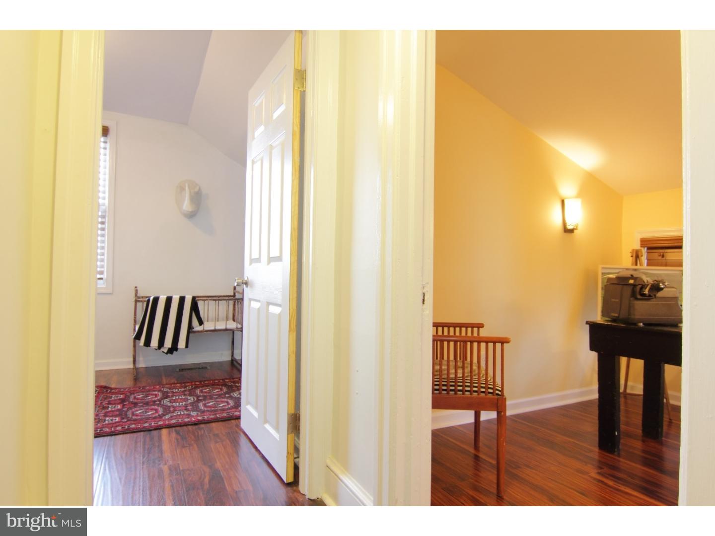 2532 East County Line Road Ardmore, PA 19003 - Photo 17 of 24 Hallway