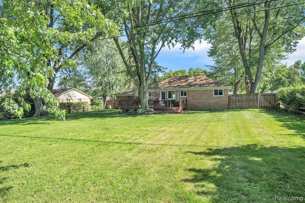 120 Windsor Road Rochester Hills, MI 48307 - Photo 36 of 37