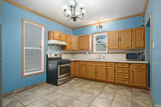 $170,000 | 1700 South Main Street, Elkhart, IN 46516