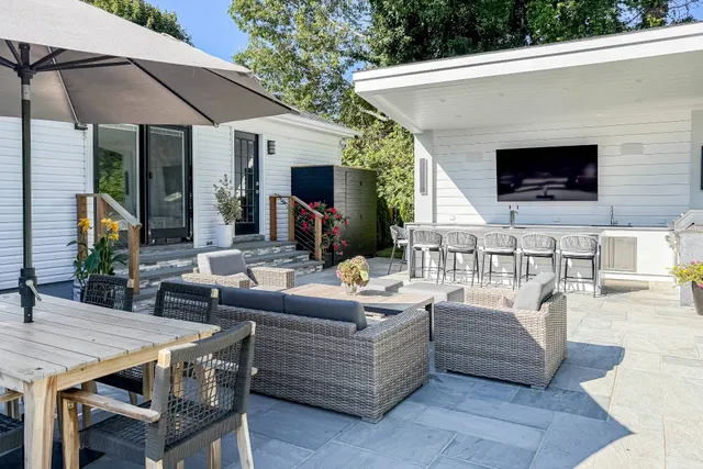 $35,000 | 121 C Ponquogue Avenue, Hampton Bays, NY 11946