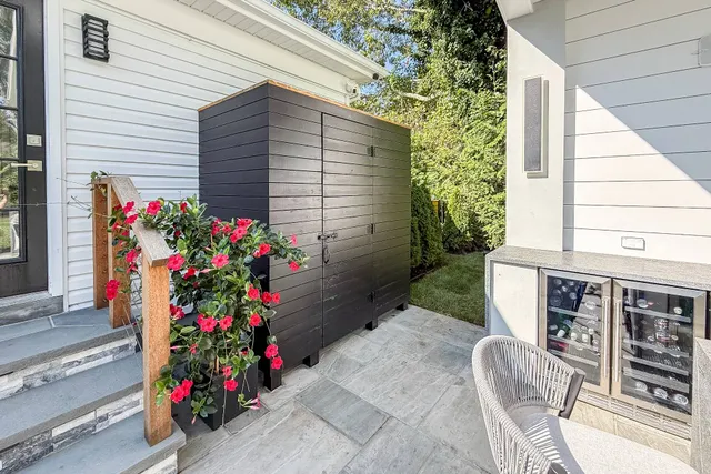 $35,000 | 121 C Ponquogue Avenue, Hampton Bays, NY 11946