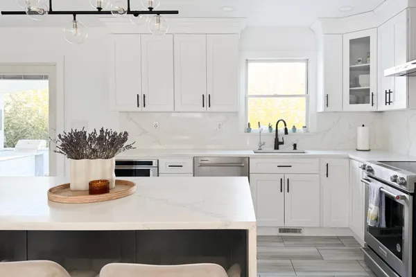 $35,000 | 121 C Ponquogue Avenue, Hampton Bays, NY 11946