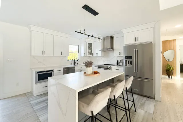 $35,000 | 121 C Ponquogue Avenue, Hampton Bays, NY 11946