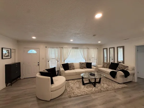 $449,000 | 2190 West Euclid Avenue, Stockton, CA 95204