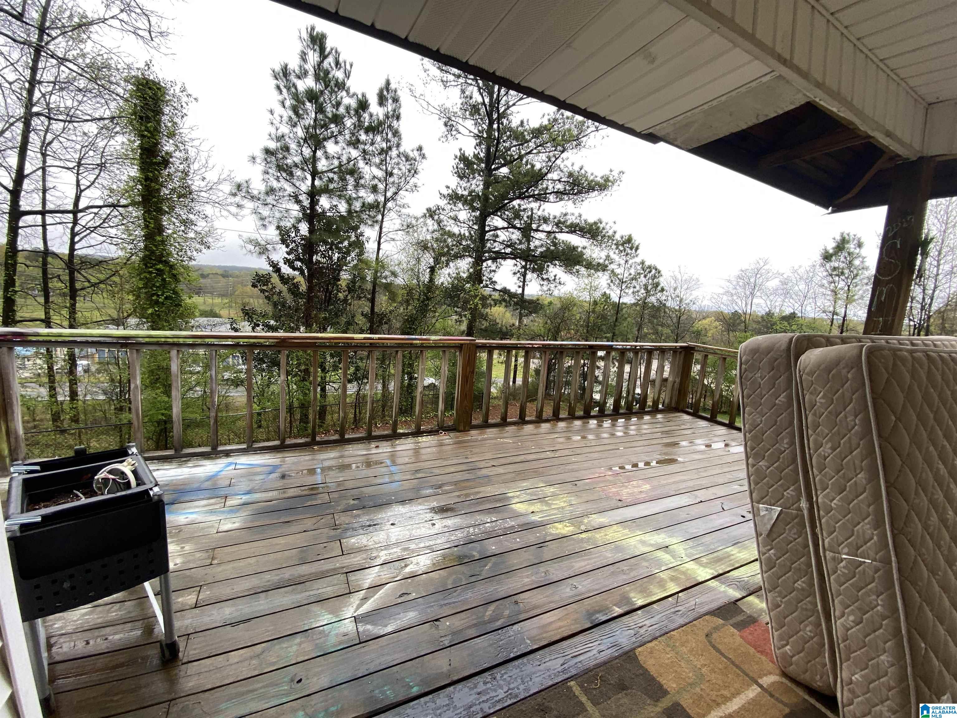 413 Jerry Drive Southwest Bessemer, AL 35022 - Photo 5 of 33