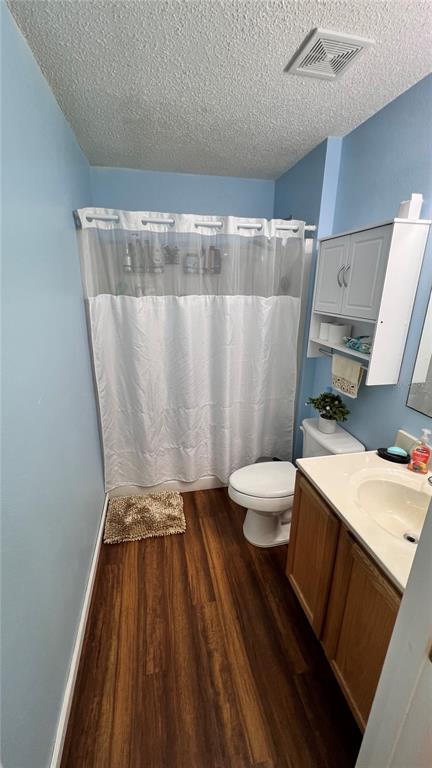 11102 Upton Street Spring Hill, FL 34608 - Photo 12 of 23 a bathroom with a sink and a toilet