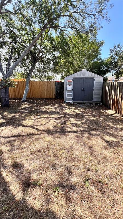 11102 Upton Street Spring Hill, FL 34608 - Photo 20 of 23 a house view with a outdoor space