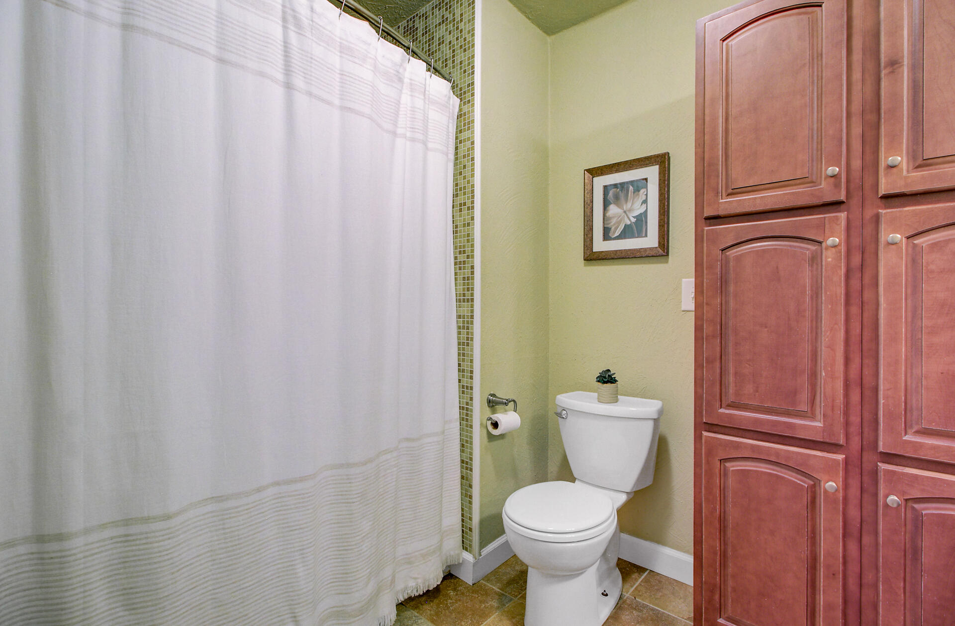 1224 Decoy Court Mount Pleasant, SC 29464 - Photo 42 of 61 Secondary Bathroom