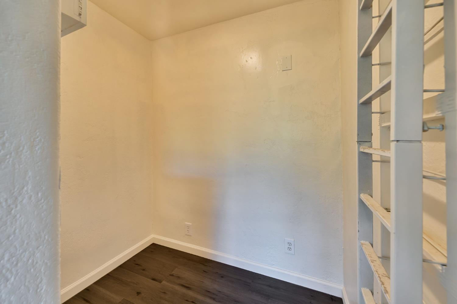 5758 Walerga Road, Unit 4 Sacramento, CA 95842 - Photo 13 of 29