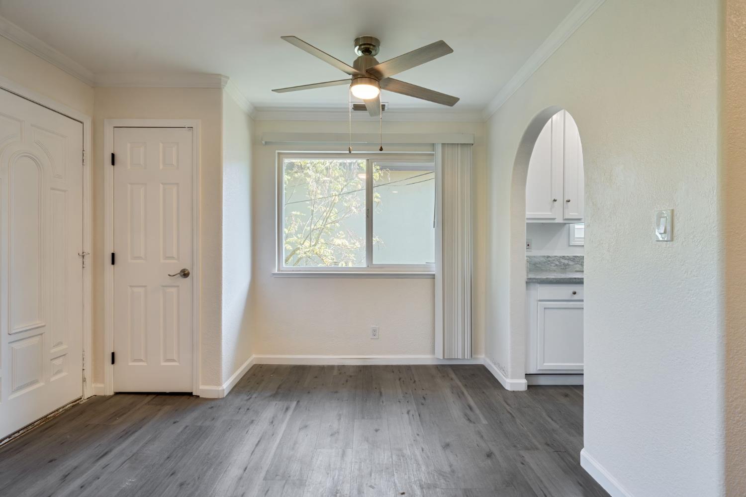 5758 Walerga Road, Unit 4 Sacramento, CA 95842 - Photo 19 of 29