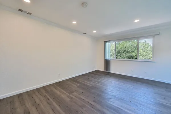 $199,995 | 5758 Walerga Road, Unit 4, Sacramento, CA 95842