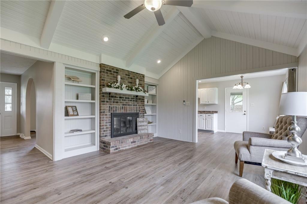 4132 Rolling Trails Road Greenwood, IN 46142 - Photo 15 of 39 Gallery Image 15
