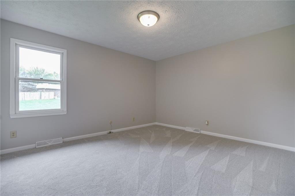 4132 Rolling Trails Road Greenwood, IN 46142 - Photo 24 of 39 Gallery Image 24