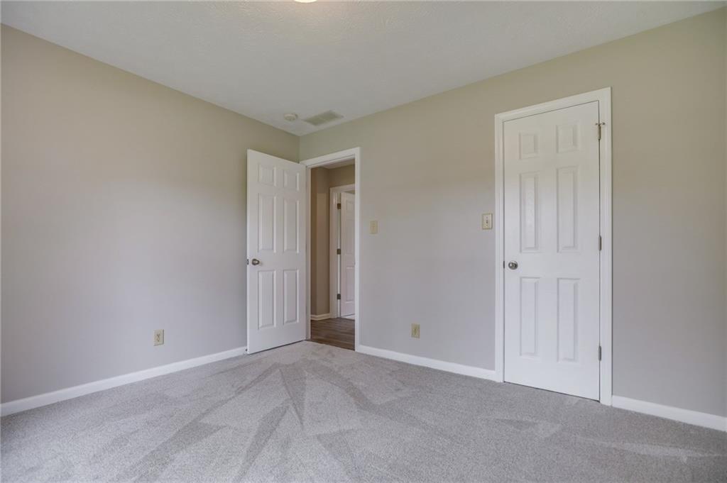 4132 Rolling Trails Road Greenwood, IN 46142 - Photo 29 of 39 Gallery Image 29