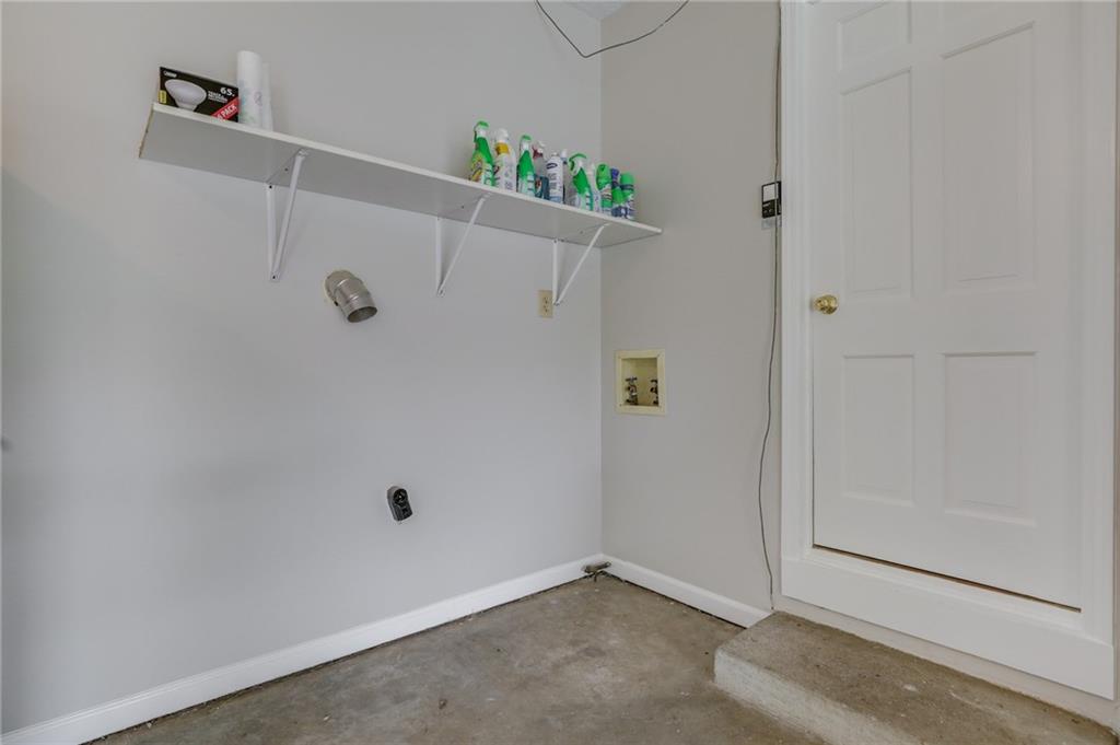 4132 Rolling Trails Road Greenwood, IN 46142 - Photo 33 of 39 Gallery Image 33