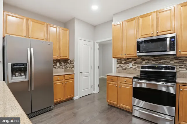 $489,900 | 8569 Diamond Run Court, Seven Valleys, PA 17360