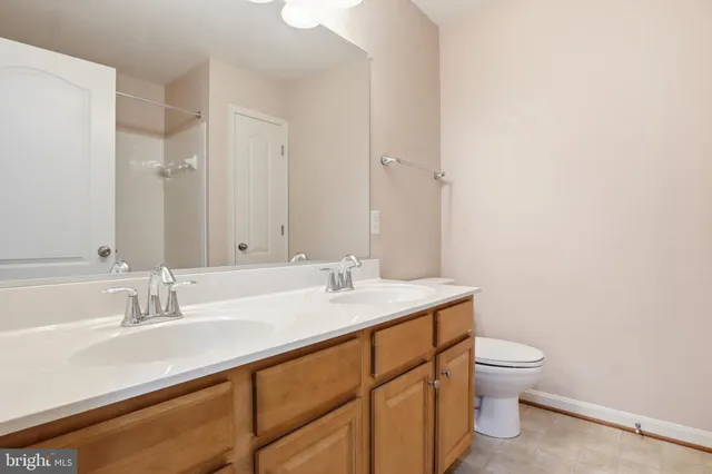 $489,900 | 8569 Diamond Run Court, Seven Valleys, PA 17360