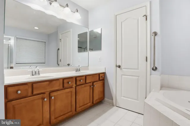 $489,900 | 8569 Diamond Run Court, Seven Valleys, PA 17360