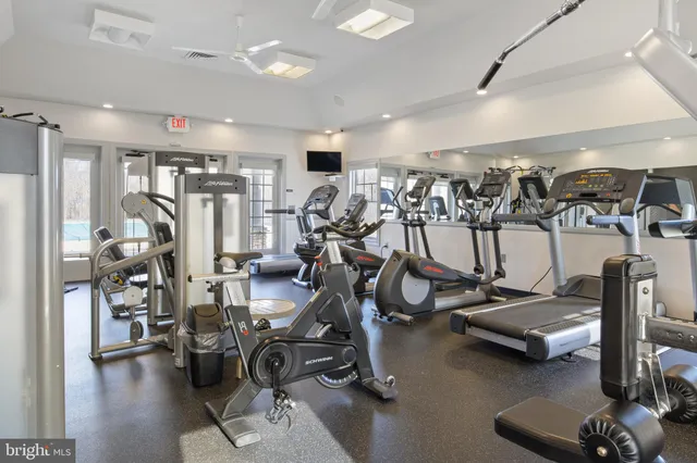 $489,900 | 8569 Diamond Run Court, Seven Valleys, PA 17360