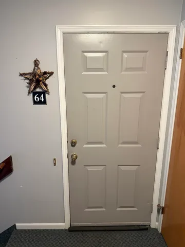 $279,900 | 64 Bayberry Lane, South Burlington, VT 05403