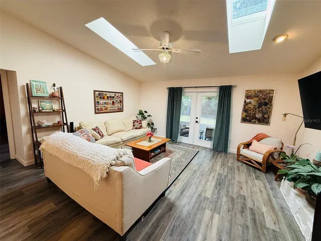 $360,000 | 6010 Northwest 53 Terrace, Gainesville, FL 32653