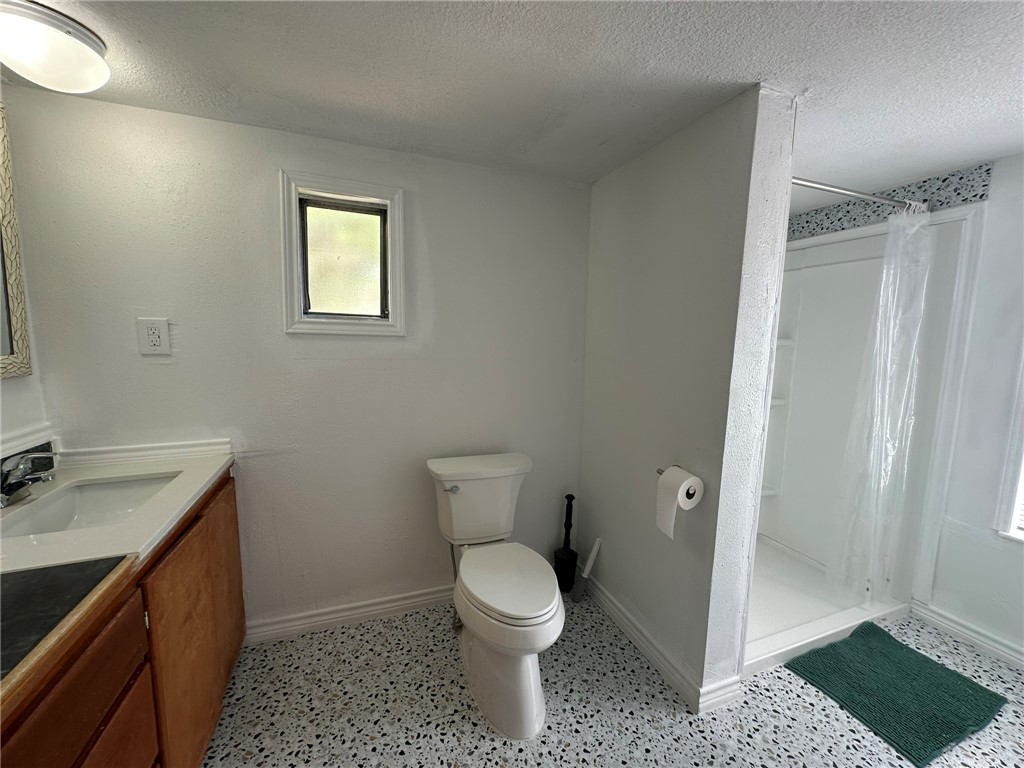 470 Hailey Road Rockport, TX 78382 - Photo 8 of 16