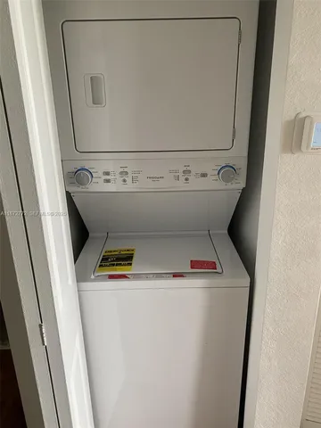 $2,425 | 2712 Southeast 15th Court, Homestead, FL 33035