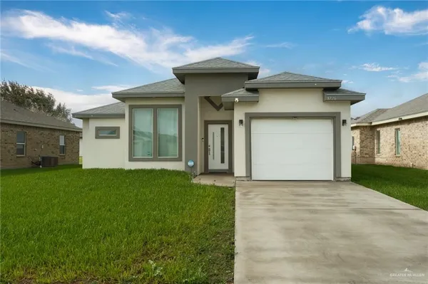 $250,000 | 8726 Swan Lk Drive, Harlingen, TX 78552