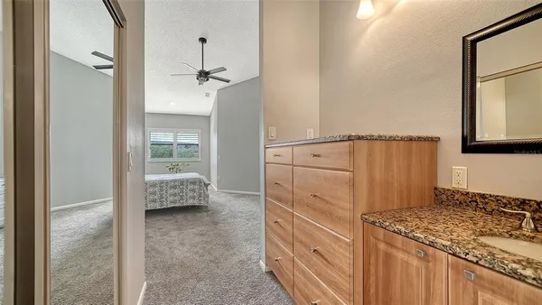 a kitchen that has a stove and a refrigerator