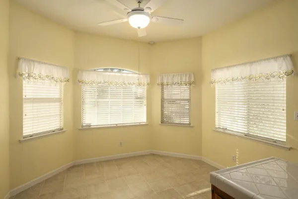 $450,000 | 793 Applegate Avenue, Clovis, CA 93611
