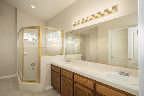 $450,000 | 793 Applegate Avenue, Clovis, CA 93611
