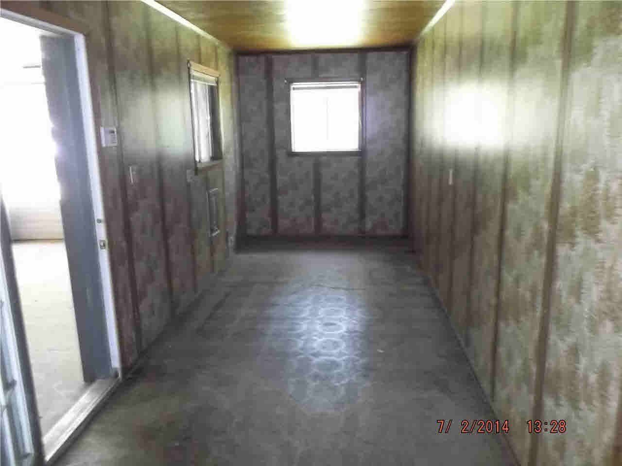 17532 Highway 27 Utica, MS 39175 - Photo 8 of 13 Hallway