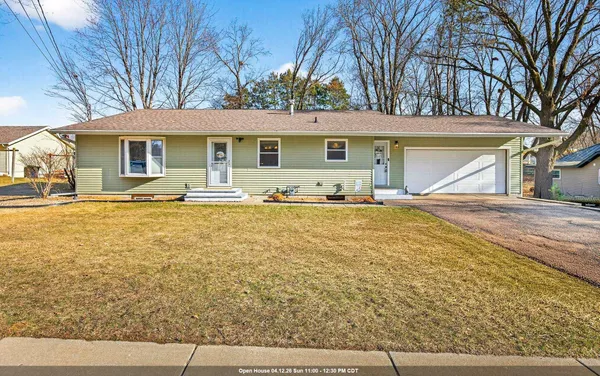 $315,000 | 1009 Riverside Drive, Waupaca, WI 54981