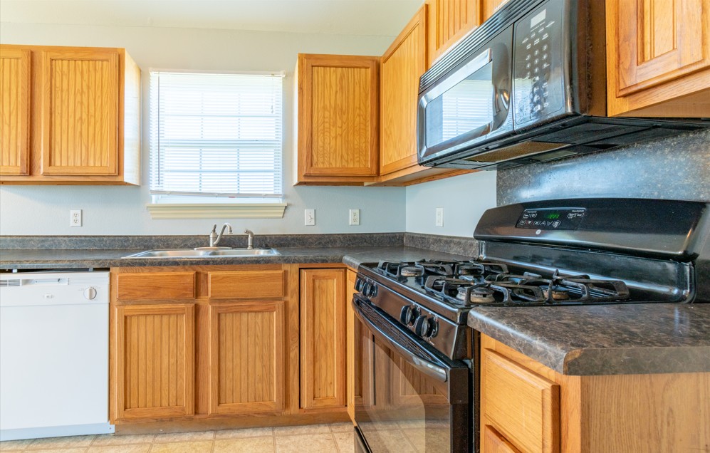 1032 Morgan Haley Lane Springdale, AR 72764 - Photo 8 of 22 Gallery Image 8