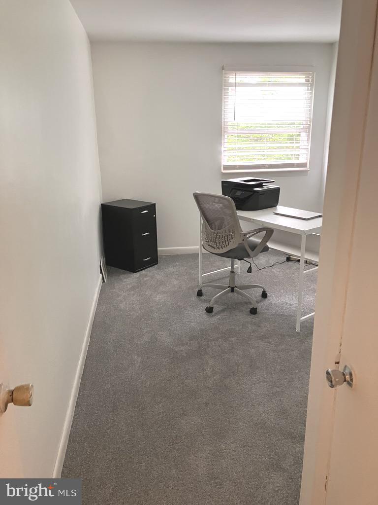 1414 Powell Road Brookhaven, PA 19015 - Photo 18 of 39