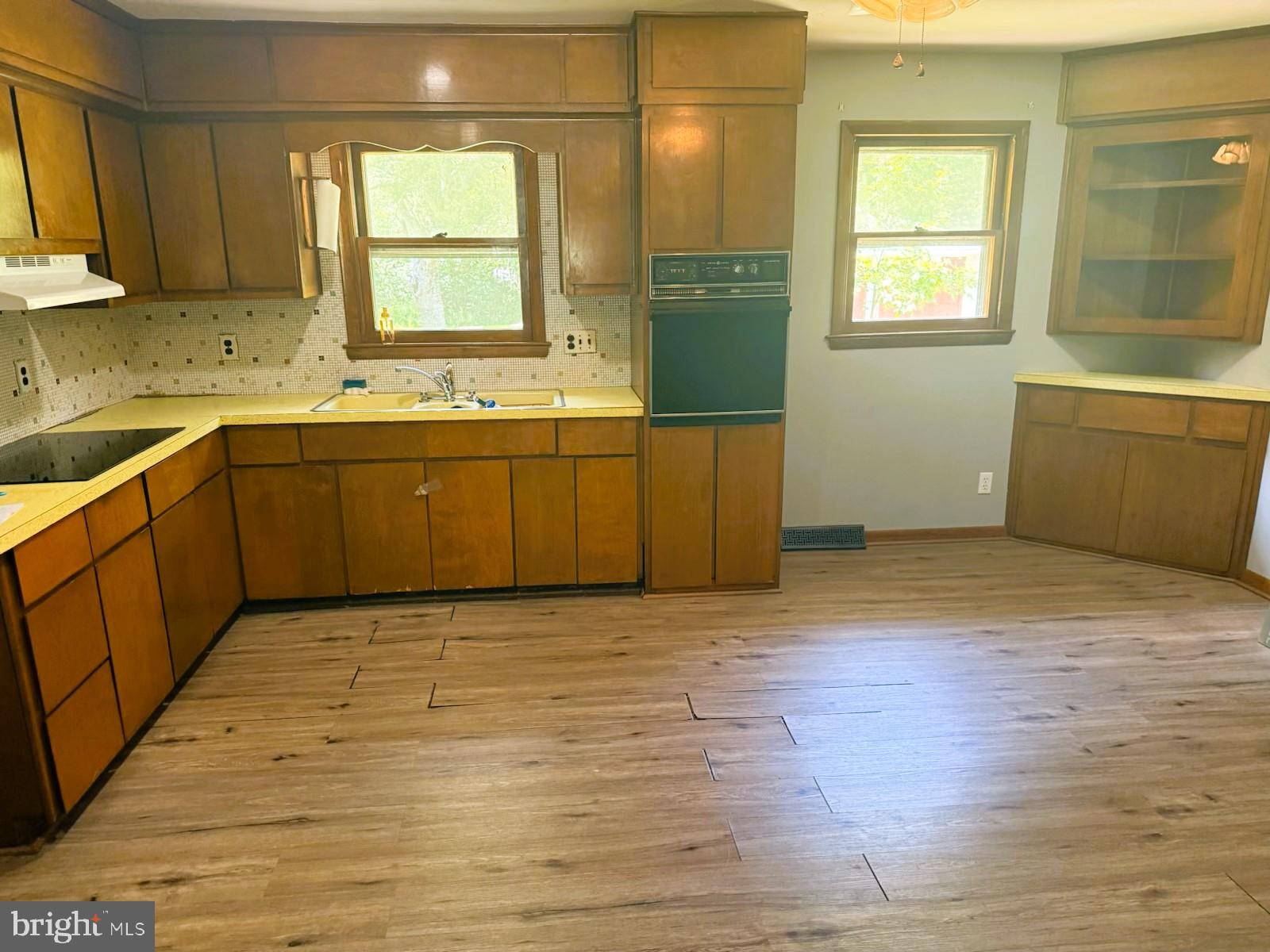 1247 Red Lion Road Bear, DE 19701 - Photo 3 of 10