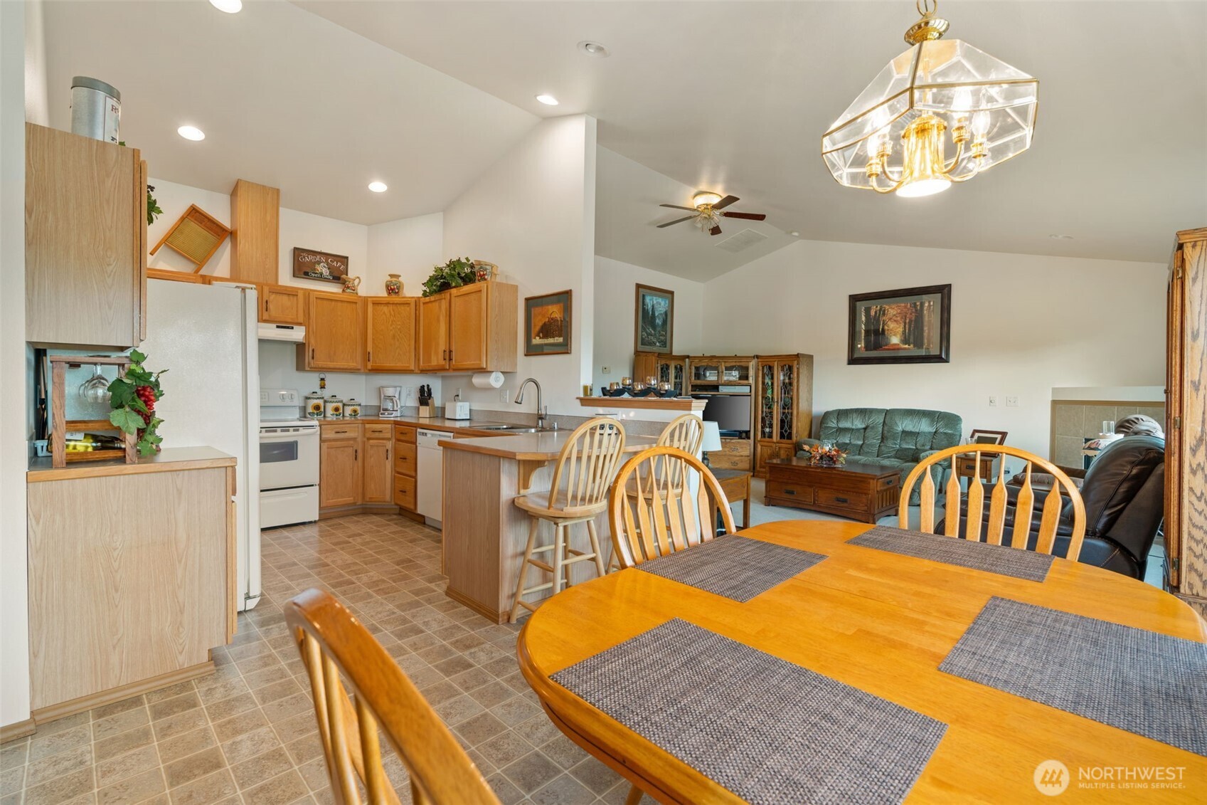 17927 Daryl Lane Southwest Rochester, WA 98579 - Photo 16 of 32