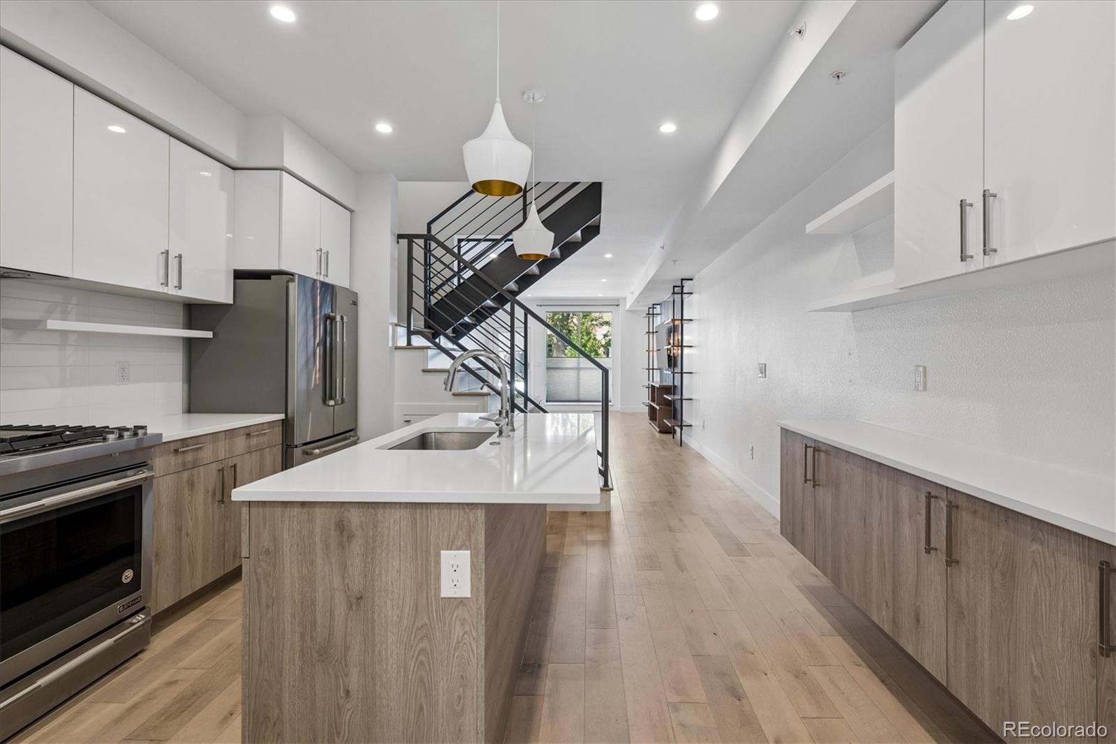 230 Inca Street Denver, CO 80223 - Photo 10 of 33