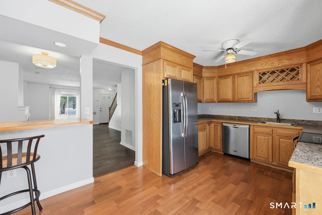 16 Seymour Road, Unit 2H East Granby, CT 06026 - Photo 11 of 35