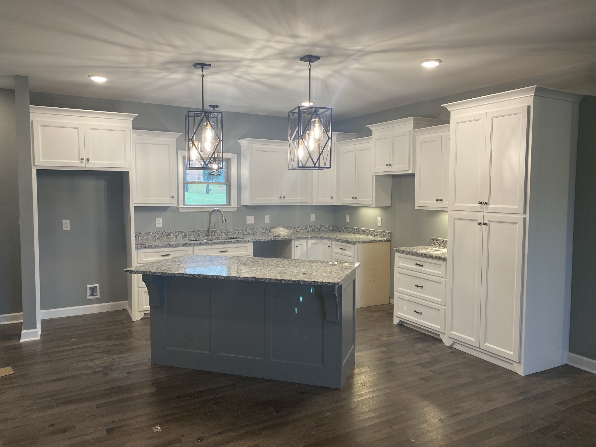 68 Pleasant Garden Road Summertown, TN 38483 - Photo 3 of 11 Gallery Image 3
